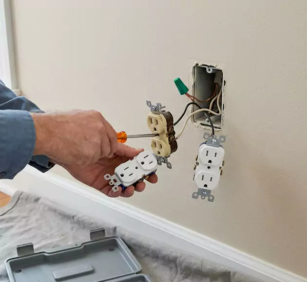 Professional Outlet Replacement: Your Local Swap-Out Team in Woburn, MA